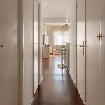 The Collection - Eixample - Bright And Modern 4bd Only For Families Or Business Groups * Barcelona