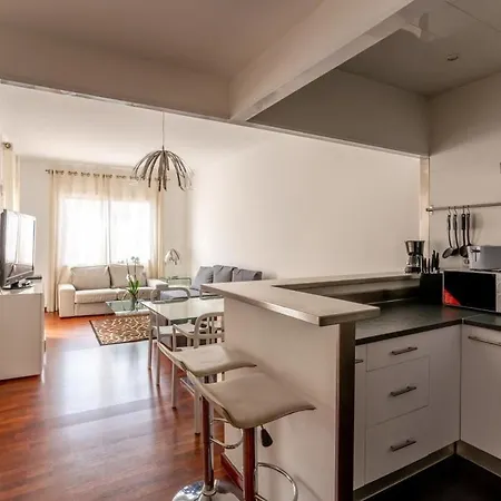 Eixample - Bright And Modern 4bd Only For Families Or Business Groups * Barcelona