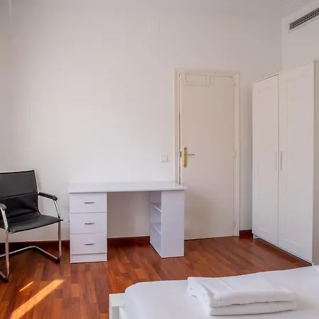 Eixample - Bright And Modern 4bd Only For Families Or Business Groups * Barcelona
