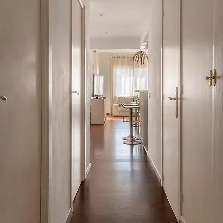 Eixample - Bright And Modern 4bd Only For Families Or Business Groups * Barcelona