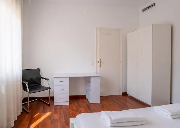 The Collection - Eixample - Bright And Modern 4bd Only For Families Or Business Groups * Barcelona