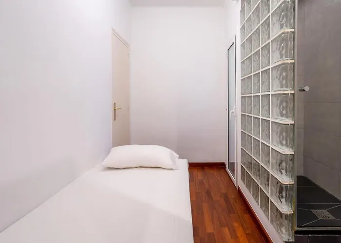 Apartamento The Collection - Eixample - Bright And Modern 4bd Only For Families Or Business Groups