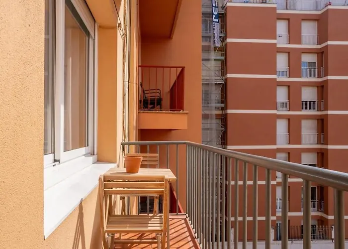 Apartamento The Collection - Eixample - Bright And Modern 4bd Only For Families Or Business Groups *