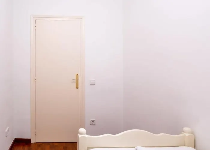The Collection - Eixample - Bright And Modern 4bd Only For Families Or Business Groups * Barcelona